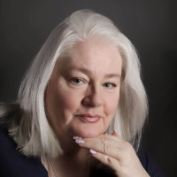 Kerstin Zephyr - Tarot-Kartenlegerin am Telefon