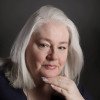 Kerstin Zephyr Tarot-Kartenlegerin am Telefon