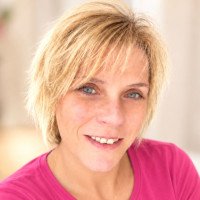 Iris Karnick - Channel-Medium und Kartenlegerin bei Spirit TV
