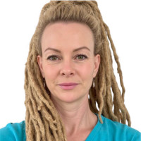 Nitya D. Stahl - Systemische Beraterin bei Spirit TV